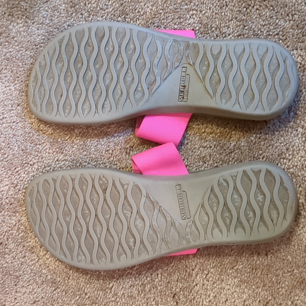 Merrell Fuchsia and Olive Sandals - Picture 3 of 3